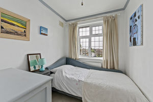 Bedroom- click for photo gallery